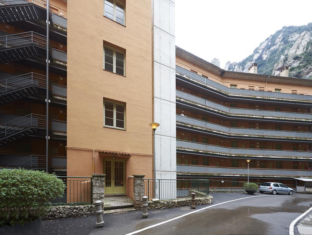 Apartamentos Montserrat Abat Marcet Exterior foto