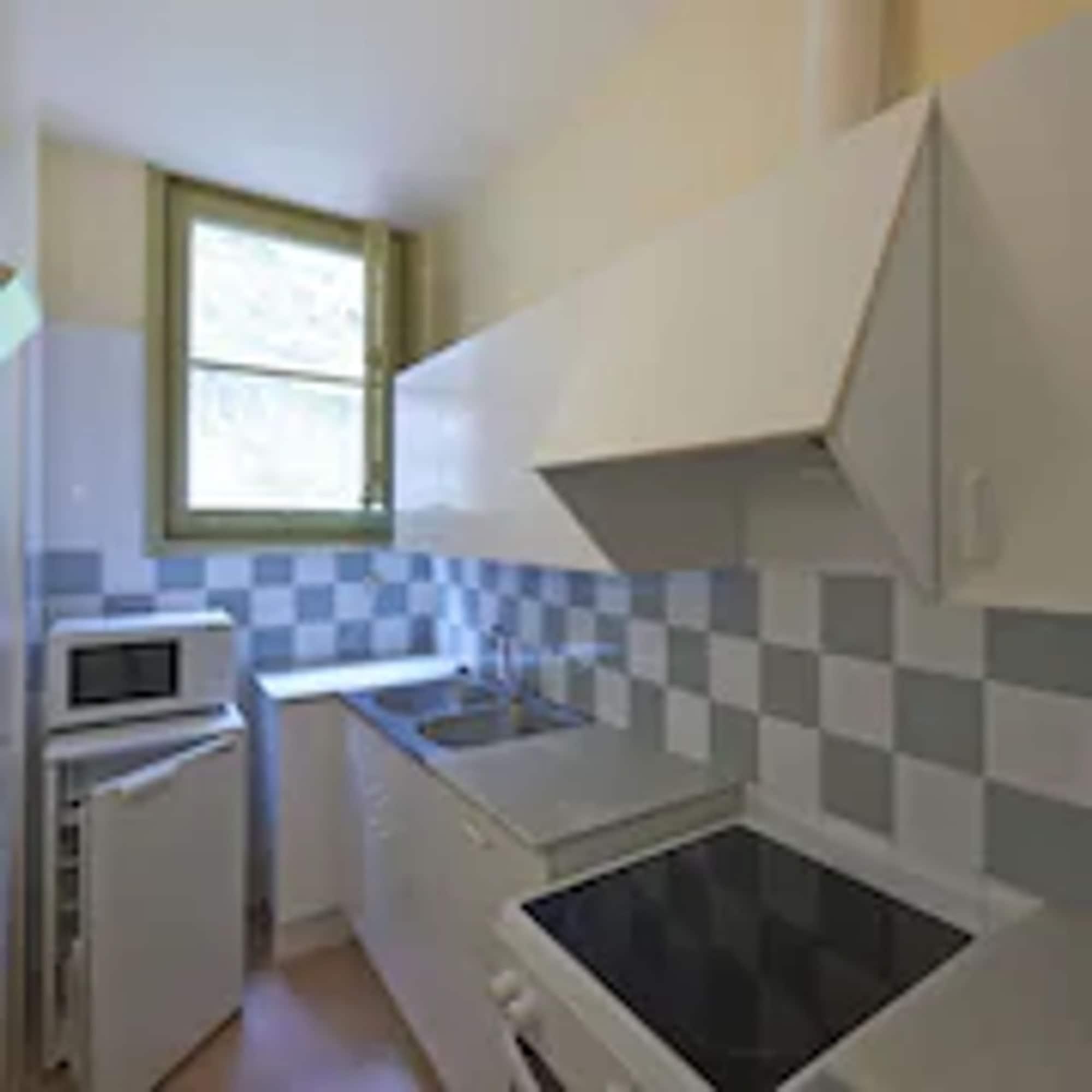 Apartamentos Montserrat Abat Marcet Exterior foto