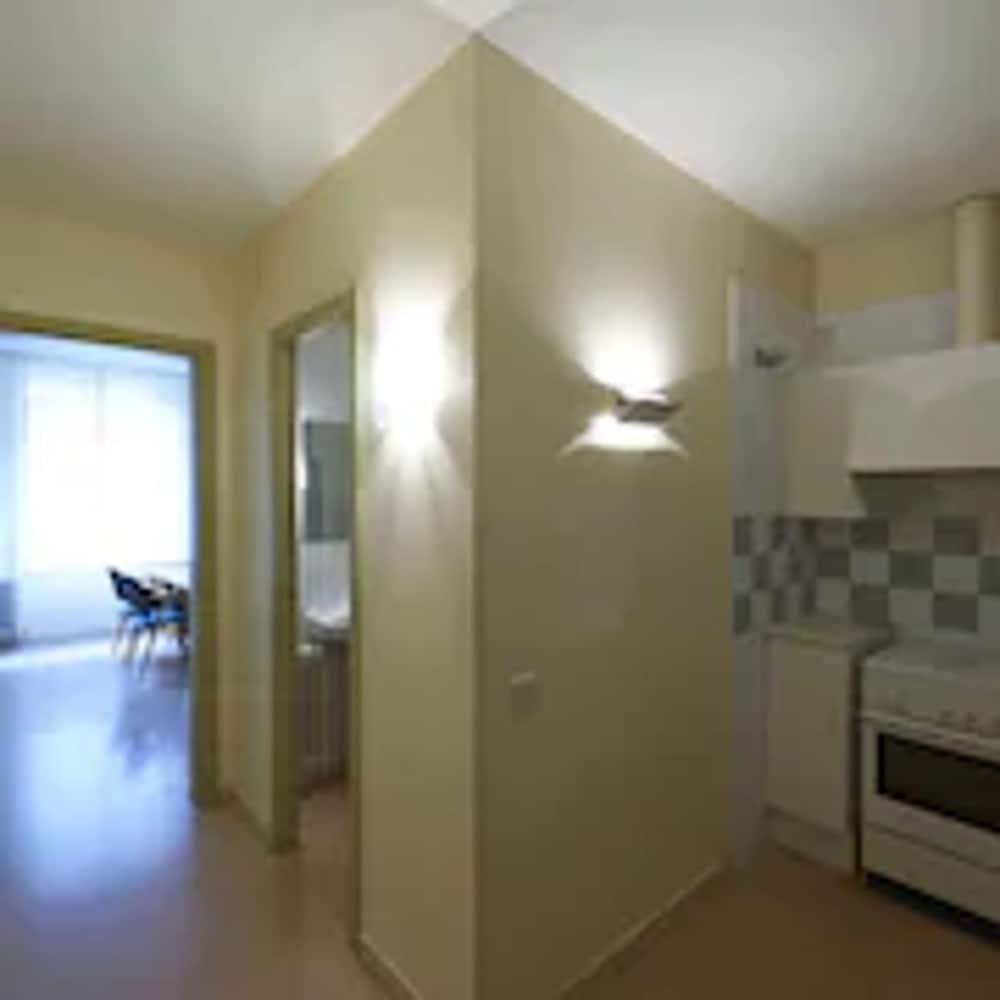 Apartamentos Montserrat Abat Marcet Exterior foto